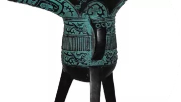 Image of a souvenir Chinese bronze jue vessel
